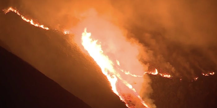 強風襲擊大蘇爾 科羅拉多大火持續延燒
