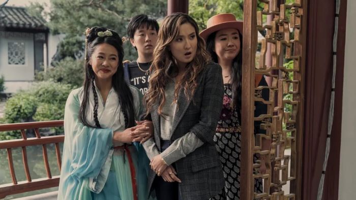 全亞裔班底新片《兜風》，大尺度成人喜劇探討女性需求和自我認知