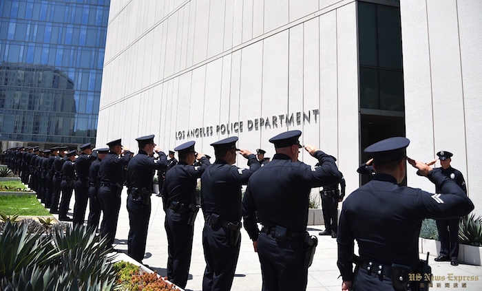 洛杉磯市長宣布臨時合同，解決洛杉磯警局招聘和保留問題